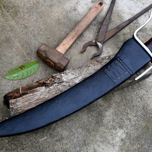 Kortada Sword with Knuckle Guard and Inside Sharpened Edge