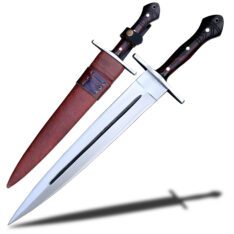 Functional Dagger - Carbon Steel Blade and Wooden Handle