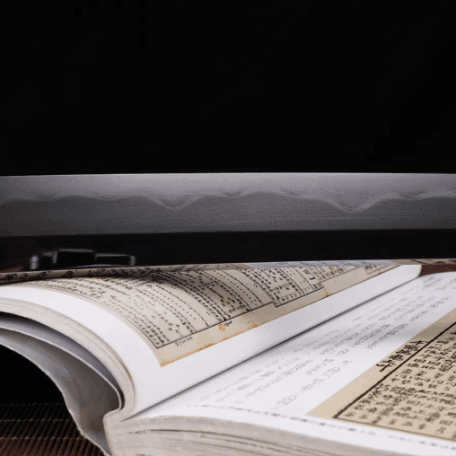 Kinriko Mitsudomoe Koshirae Katana with Kogai